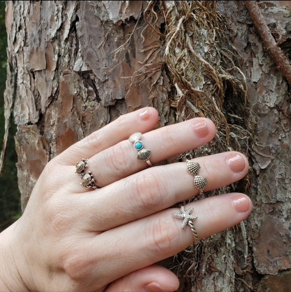 Under The Sea Golden Coast Midi Ring, 4 Piece Set - Picture 5 of 10